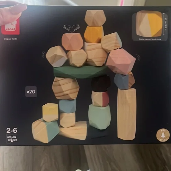 Balance Rocks 🪨⚖️ - Picture 4 of 5